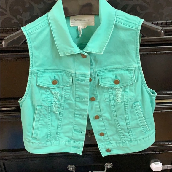 BCBGeneration Jackets & Blazers - BCBG Generation cropped turquoise denim vest sizeS